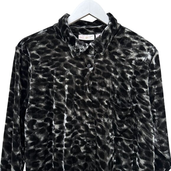 BELLE Kim Gravel Velvet Shirt Black Leopard Stretch Womens Button Down Top - Picture 2 of 7